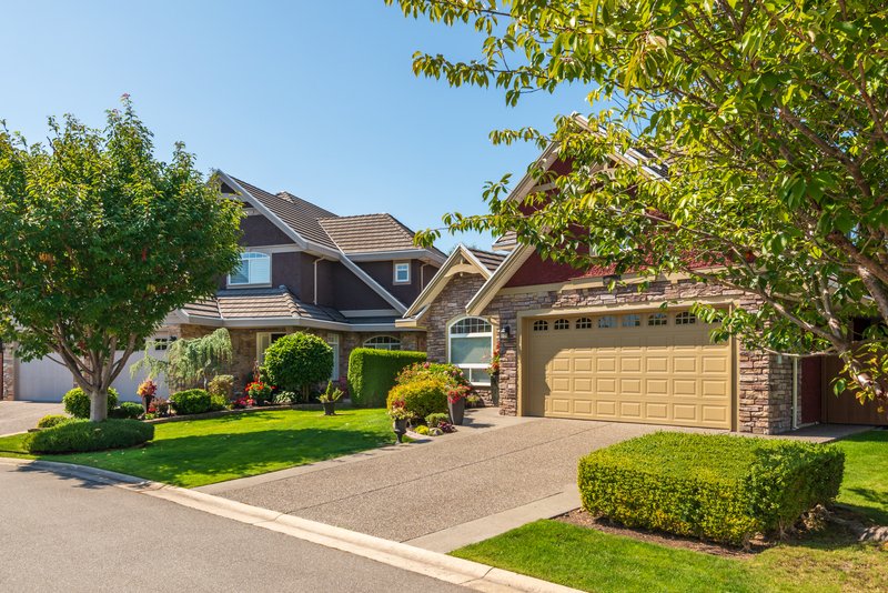 Casa familiar con cochera